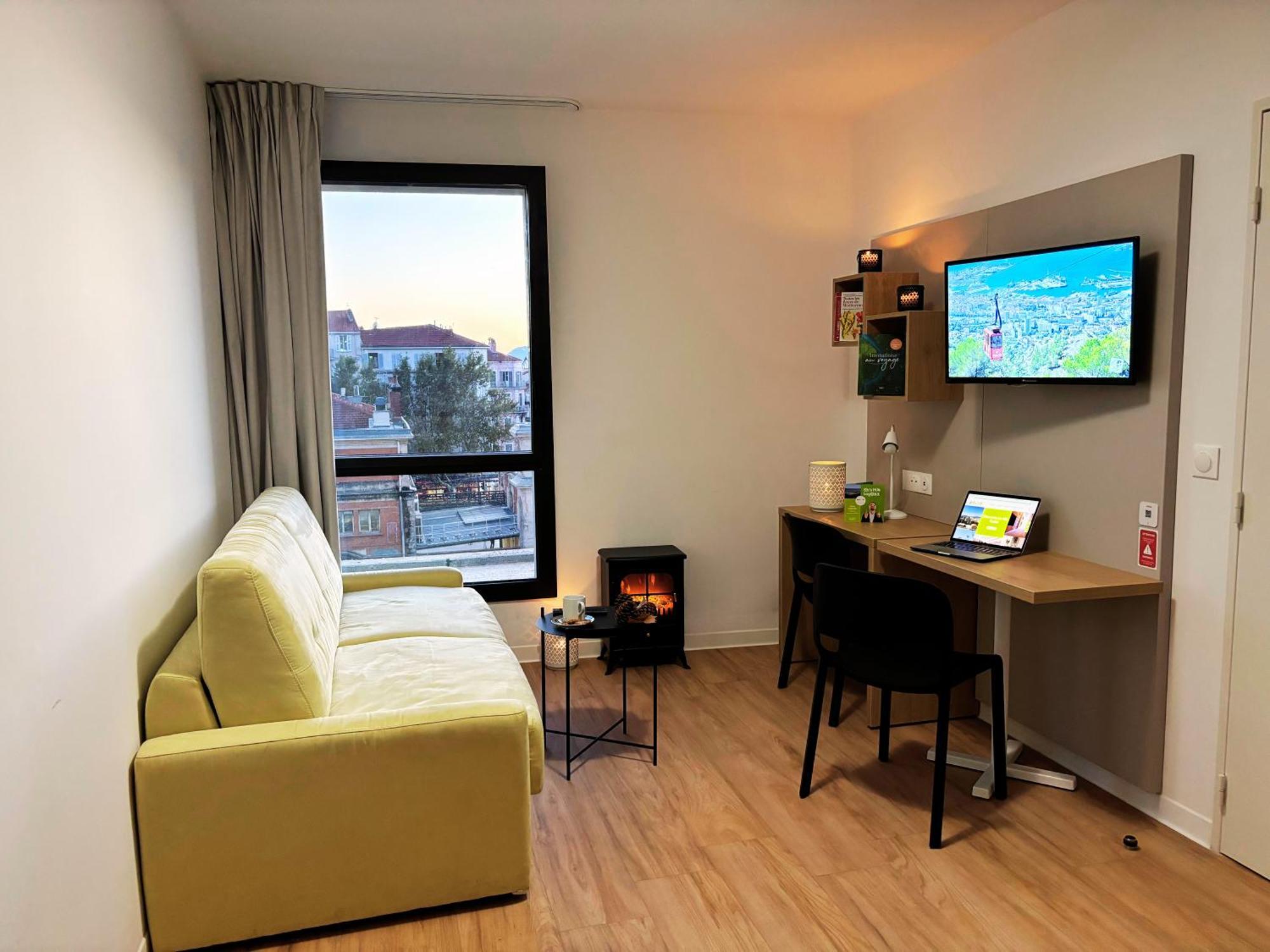 Apparthotel Privilodges Toulon Buitenkant foto