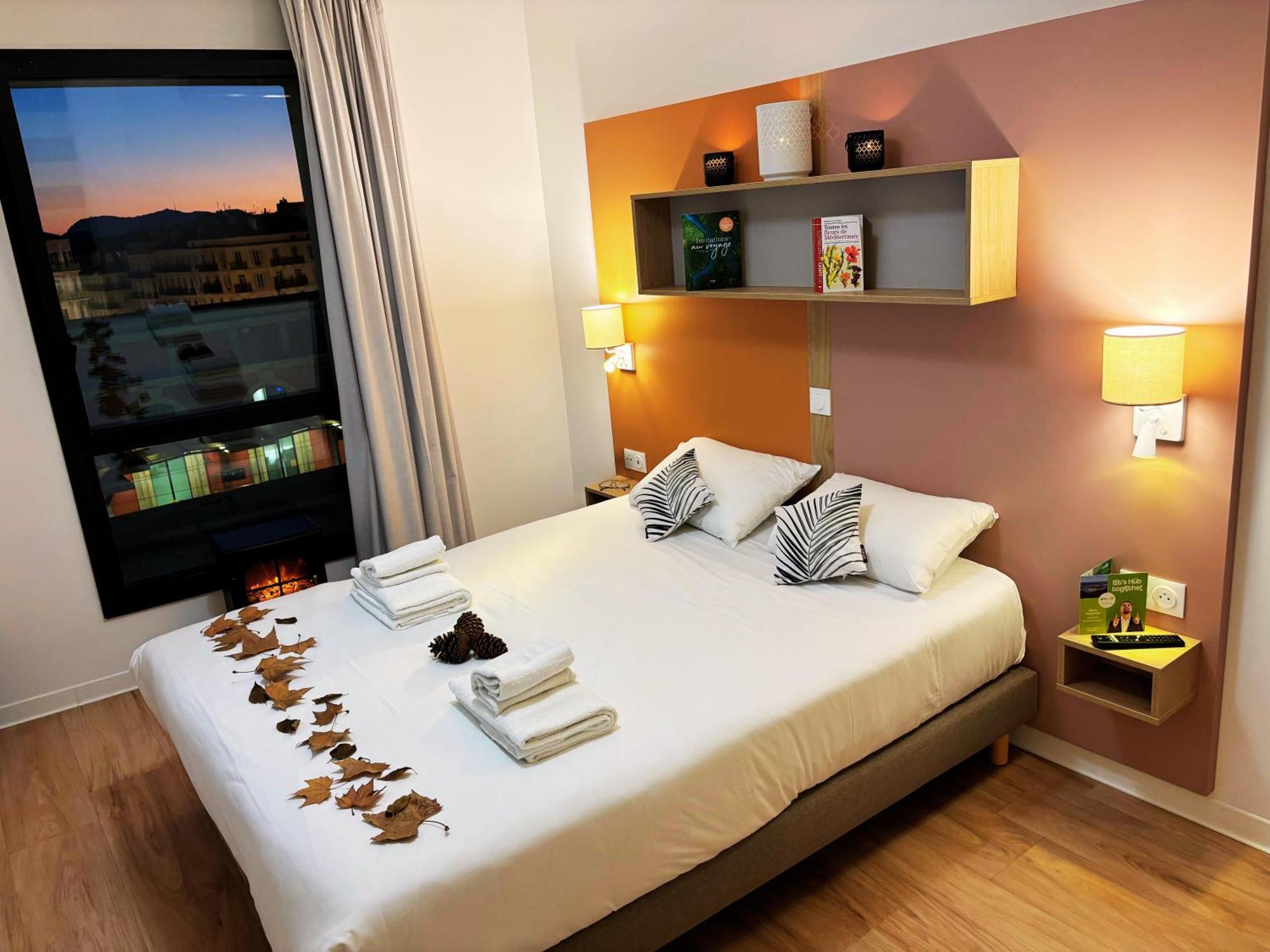 Apparthotel Privilodges Toulon Buitenkant foto