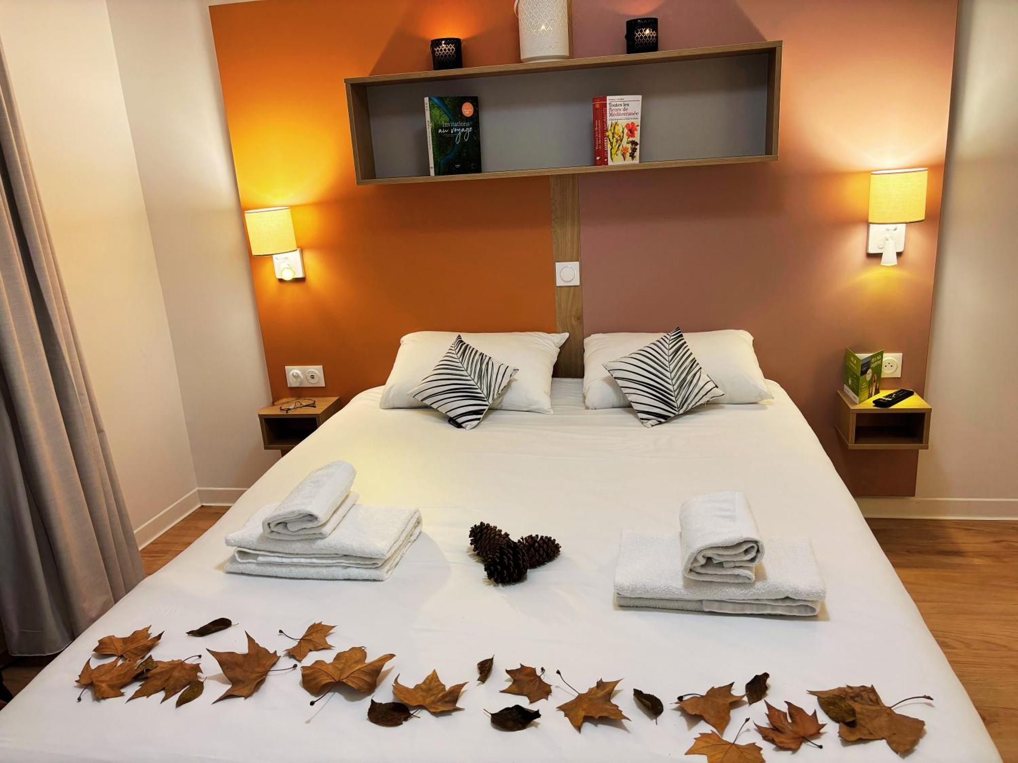 Apparthotel Privilodges Toulon Buitenkant foto